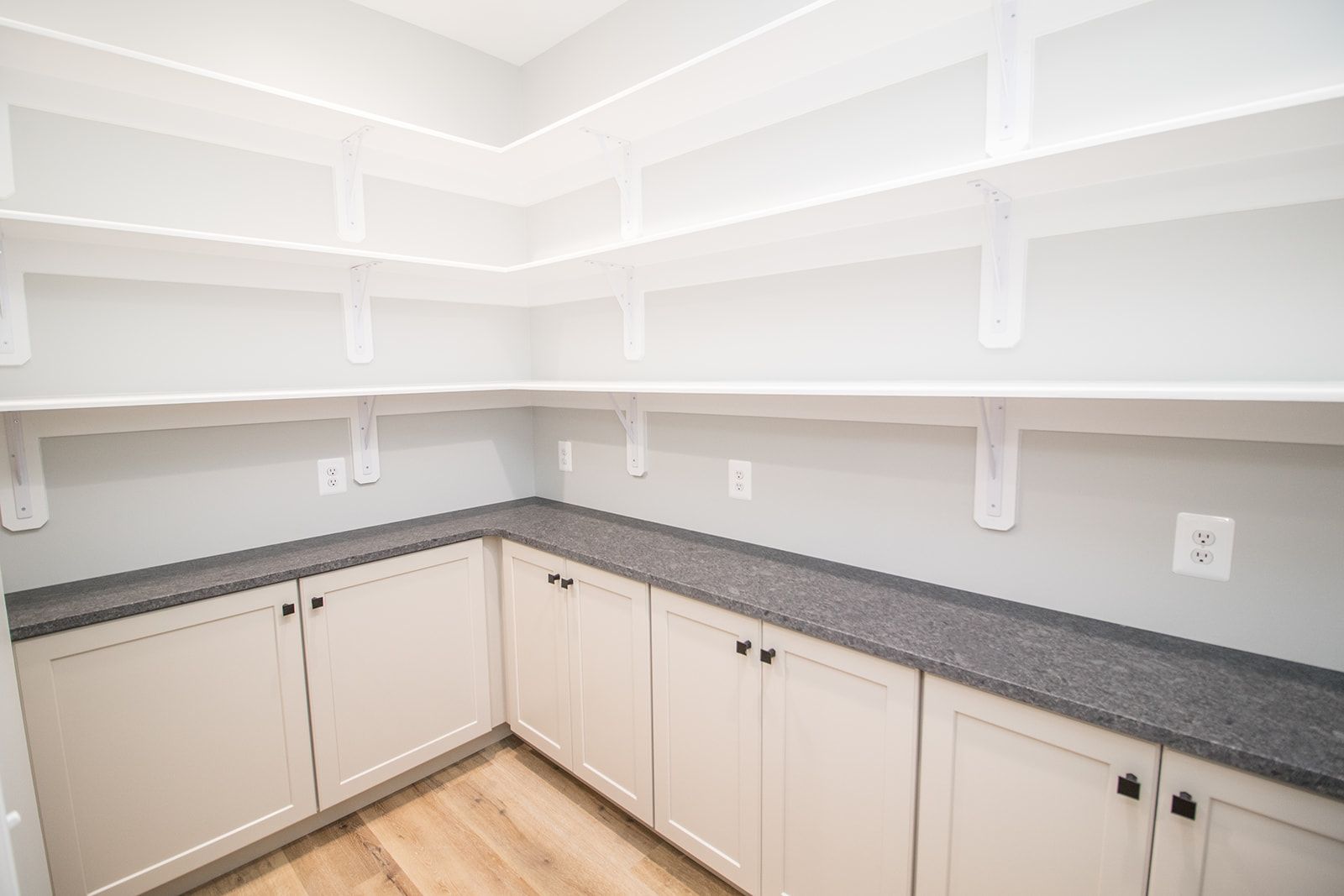 Waverly Gardens Custom by Shady Lane Construction, gallery photo 6
