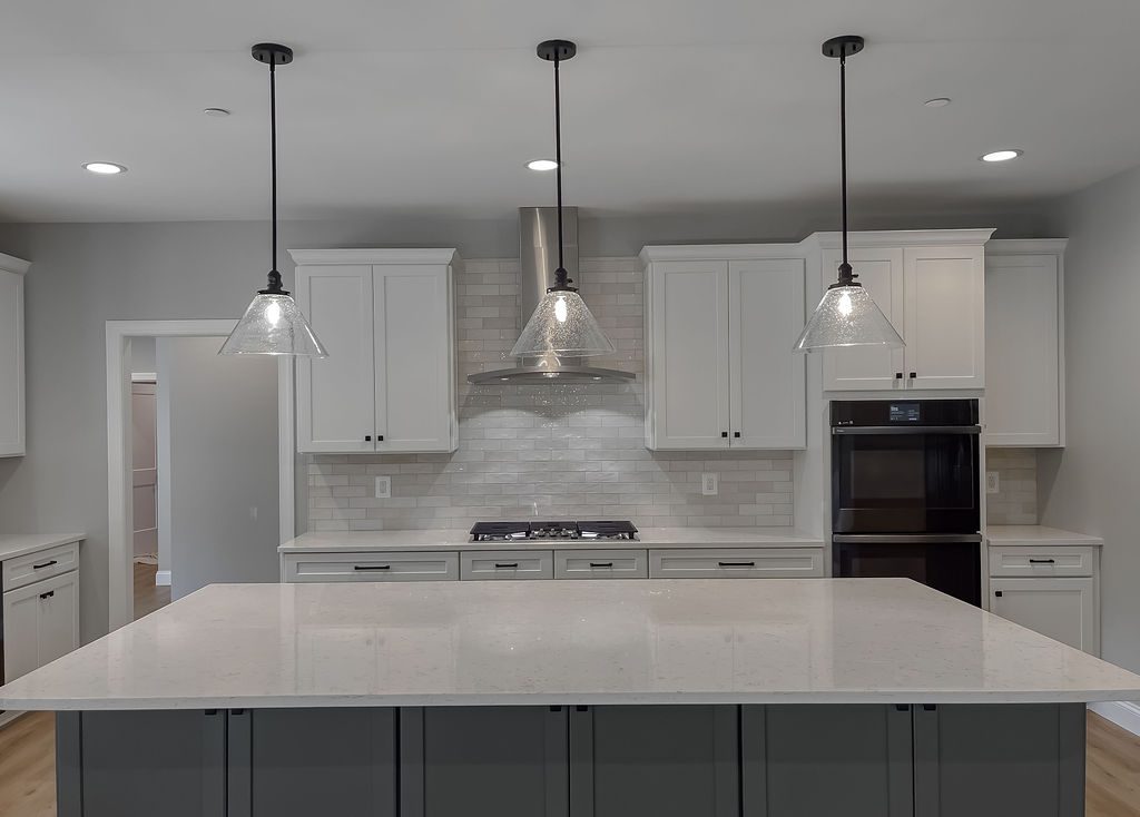 Julia's Knoll Farmhouse by Shady Lane Construction, photo 6